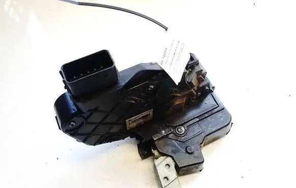 Ford Mondeo MK IV Front door lock 6M2AR21813CB