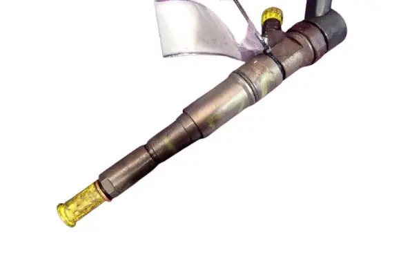 Fuel injector