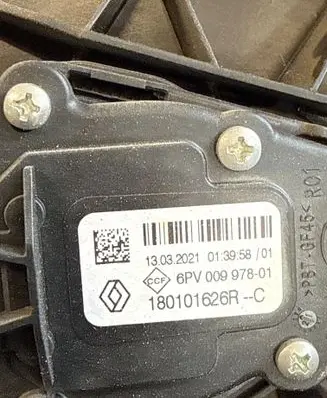 Renault Master III Accelerator throttle pedal bracket 180101626R 465105948R 180101626r