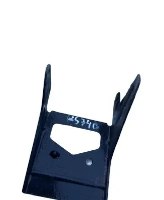 Audi A3 S3 8P Engine mounting bracket 06A103309AS