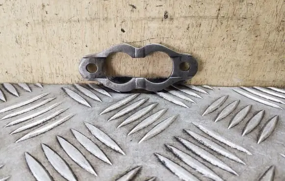 Volkswagen Tiguan Fuel Injector clamp holder