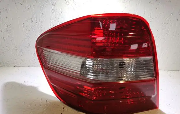Mercedes-Benz ML W164 Rear/tail lights A1648201964