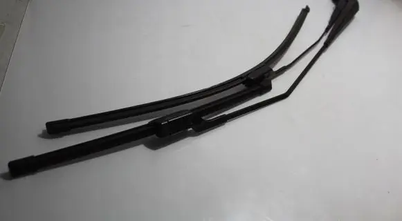 Citroen C3 Front wiper blade arm