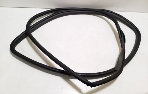 Front door rubber seal