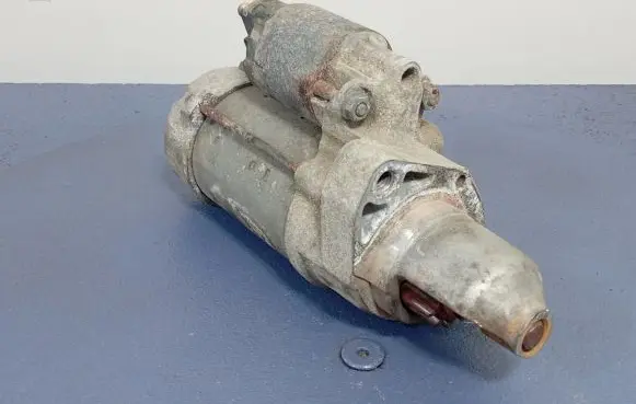 BMW 7 G11 G12 Starter motor 8657337
