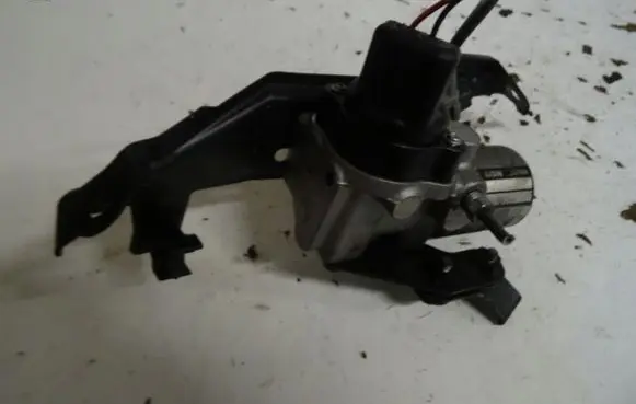 Toyota Prius (XW20) Master brake cylinder 4727047010