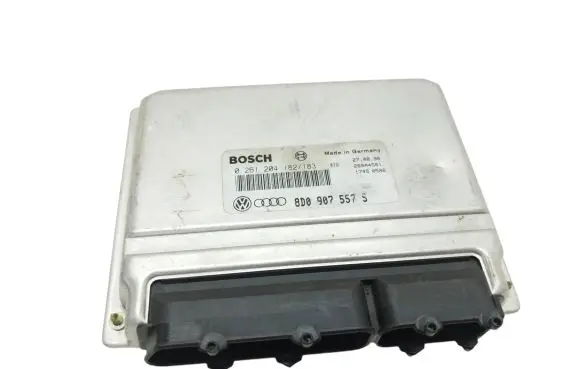 Audi A4 S4 B5 8D Engine control unit/module 8D0907557S 0261204182