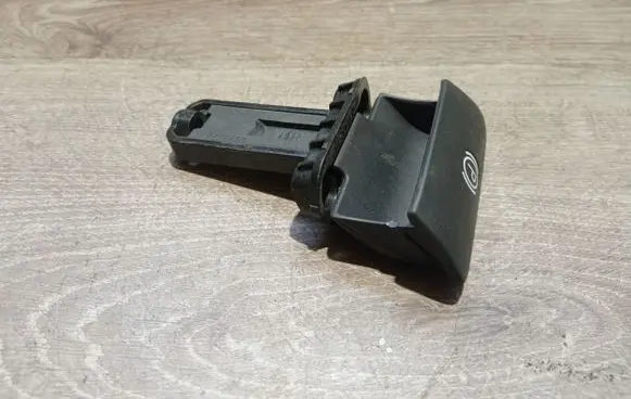Volvo XC90 Hand brake release handle 8683963 8671540