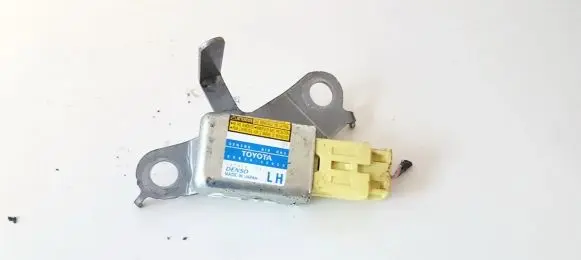 Toyota RAV 4 (XA20) Airbag deployment crash/impact sensor 8983042020 89830-42020