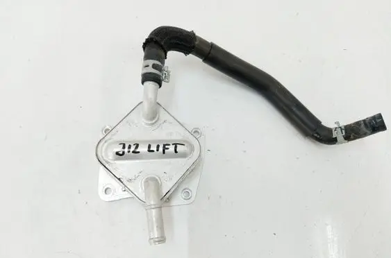 Engine oil radiator