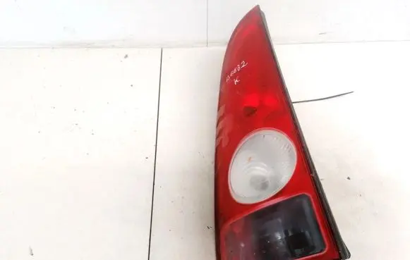 Renault Espace - Grand espace IV Rear/tail lights 8200027153