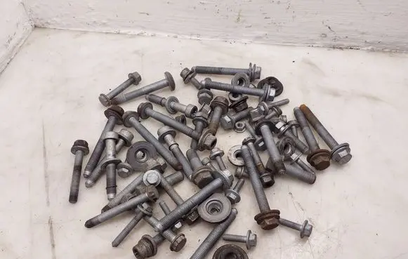 Audi A5 Nuts/bolts 