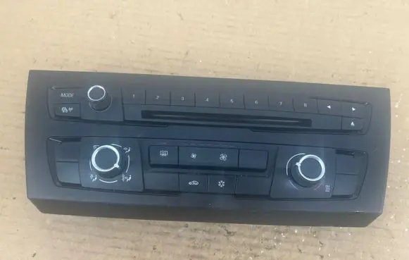 BMW 1 F20 F21 Climate control unit 17313810