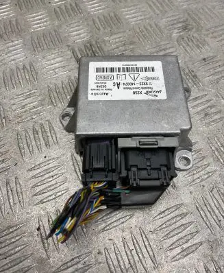 Jaguar XF X250 Airbag control unit/module 9X2314D374AC