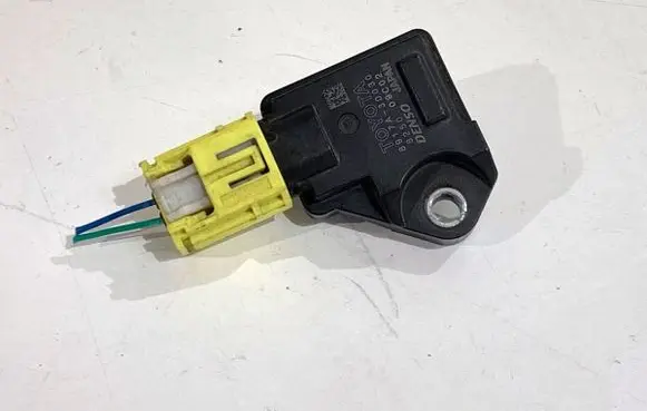Lexus IS III XE30 Airbag deployment crash/impact sensor 8917330170