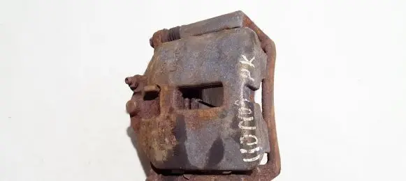 Nissan Primera Front brake caliper