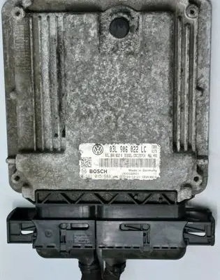 Volkswagen Golf VI Engine control unit/module 03L906022LC 0281015988