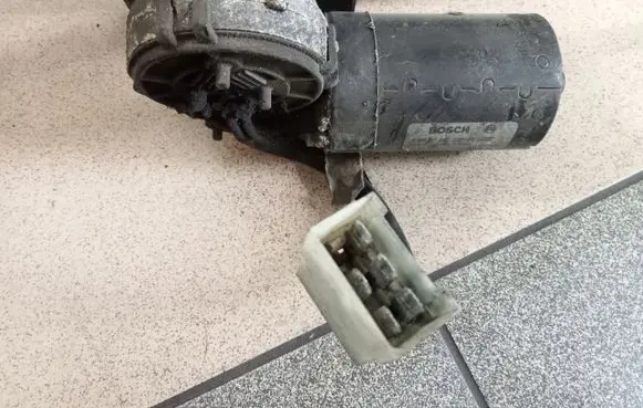 Wiper motor