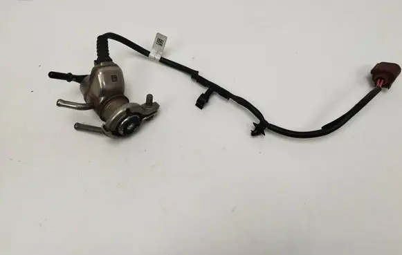 Volkswagen Tiguan AdBlue injector 04L131113P