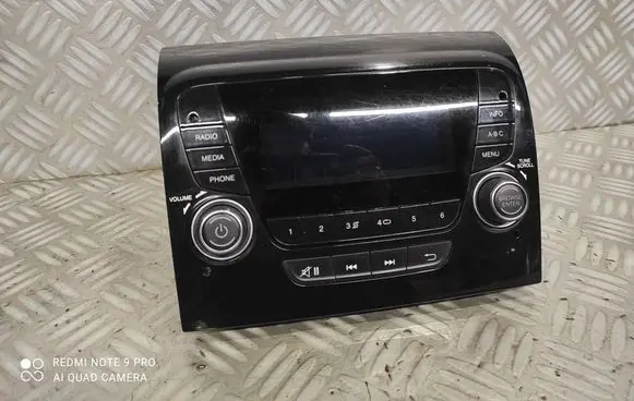 Citroen Jumper Radio/CD/DVD/GPS head unit 07356232350 250VP1DAB 10R047280