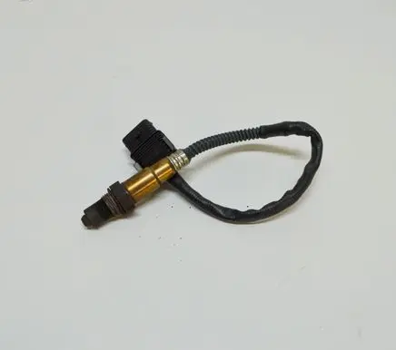 BMW 4 F36 Gran coupe Lambda probe sensor 7589121