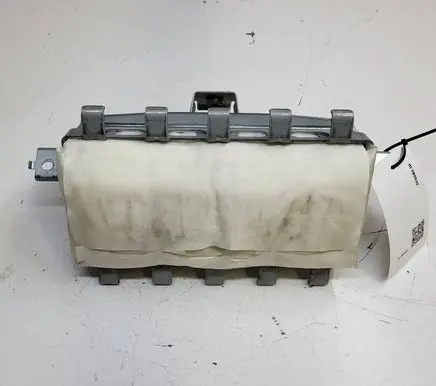 Nissan Leaf I (ZE0) Passenger airbag FP3NF133120003