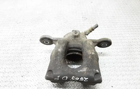 BMW 1 E81 E87 Front brake caliper