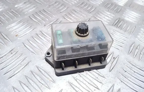 Chrysler Grand Voyager II Fuse module