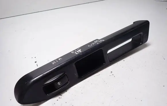 KIA Rio Quarter vent window switch 