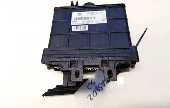 Skoda Fabia Mk1 (6Y) Engine control unit/module 001927731h 31036lw020