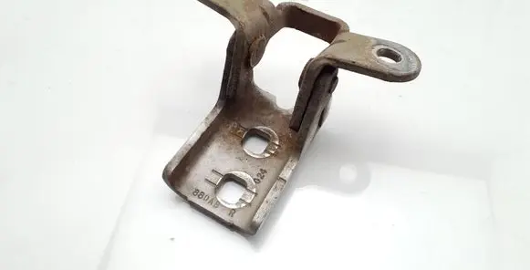 Lancia Voyager Front door lower hinge 880AB