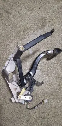 BMW 5 E39 Pedal assembly 1164854