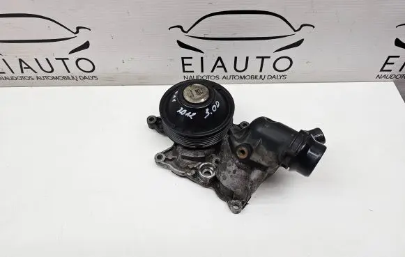 BMW 5 F10 F11 Water pump 8516205