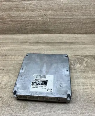 Toyota Avensis T250 Engine control unit/module 8966105C20 MB2751006940