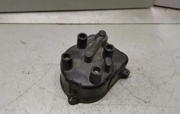 Honda Accord Spark distributor cap 0092622