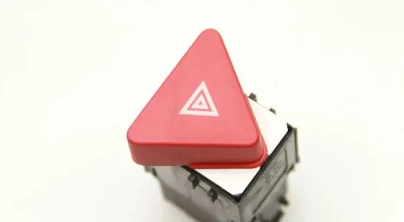 Volkswagen Tiguan Hazard light switch 5N0953509A