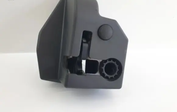 Loading door lock
