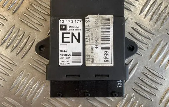 Opel Vectra C Door control unit/module 13170177 085317 37F8FP
