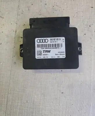 Audi A4 S4 B8 8K Hand brake control module 8K0907801N 32620322A 8K0907801J