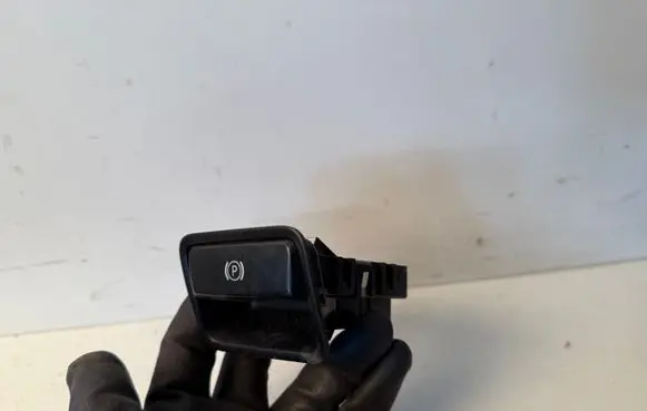 Mercedes-Benz A W176 Hand parking brake switch A2469050451
