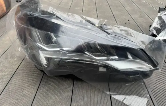 Peugeot 3008 II Headlight/headlamp 9836230180 89914772 2301265231
