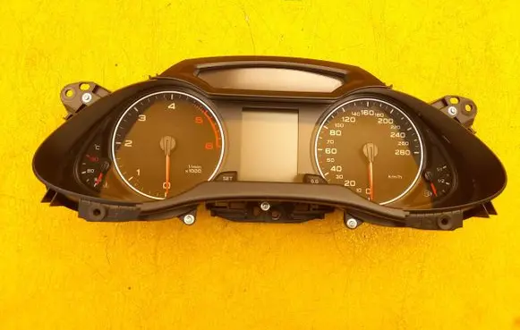 Audi A4 S4 B8 8K Speedometer (instrument cluster) 8K0920900K
