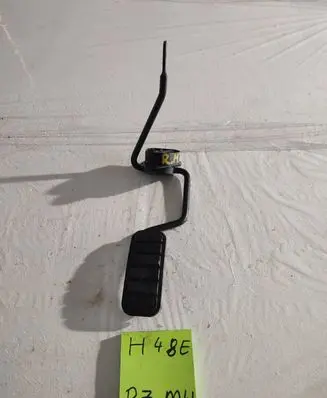 Renault Megane II Clutch pedal 7700415520