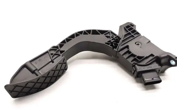 Audi e-tron Accelerator throttle pedal 4KL723523