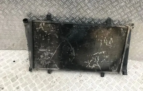 Volvo S40, V40 Coolant radiator