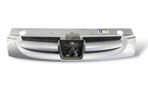 Peugeot Partner Front bumper upper radiator grill 9644758777