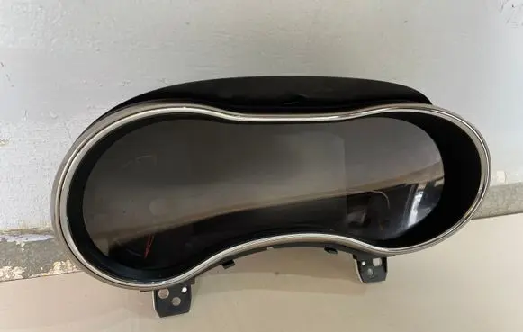 Jeep Grand Cherokee Speedometer (instrument cluster) P68243466AG