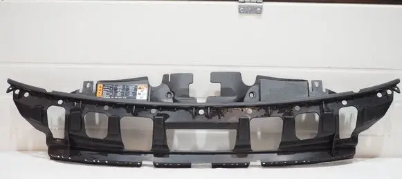 Ford Kuga III Front bumper mounting bracket LV4B-17E778-V C09086487