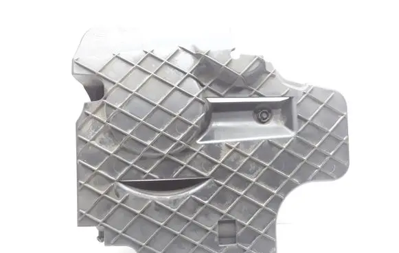 Mercedes-Benz E W212 Timing belt guard (cover) A6510100175
