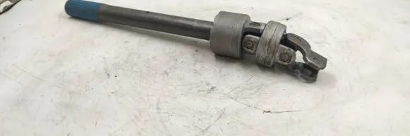 Volkswagen PASSAT B5 Steering column universal joint 980709x